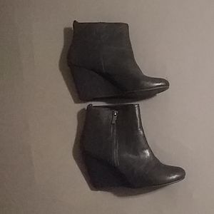 BCBG Wedge booties